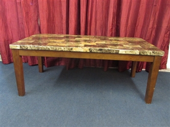 MAHOGANY FINISH COFFEE TABLE-STRIKING TOP IN GOLDEN EARTHTONES-SEE NEXT LOTS!