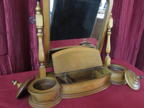 STUNNING GENTLEMAN'S SHAVING VALET WITH TURNED & LIDDED COMPARTMENTS-LOOKS NICE ON LOT #2!
