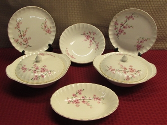 LOVELY 1940S WS GEORGE FINE CHINA PEACH BLOSSOM SERVING DISHES 2 COVERED CASSEROLE, 2 BOWLS & . . .