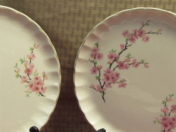 LOVELY 1940'S WS GEORGE FINE CHINA PEACH BLOSSOM SERVING DISHES 2 COVERED CASSEROLE, 2 BOWLS & . . .