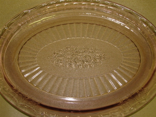 BEAUTIFUL MAYFAIR OPEN ROSE PINK DEPRESSION GLASS PLATTER WITH SILVER PLATE TRAY & UTENSILS