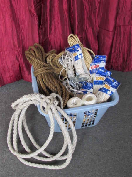 LAUNDRY HAMPER FULL OF ROPE, NYLON & NATURAL! FROM 3/4 TO 5 NEW PACKS OF 9/64 CORD & PULLEYS