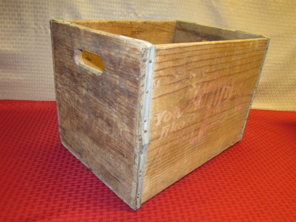 WOODEN CRATE & BOXES -RARE VINTAGE 7 UP CRATE, LIBBY'S CORNED BEEF CRATE & MORE