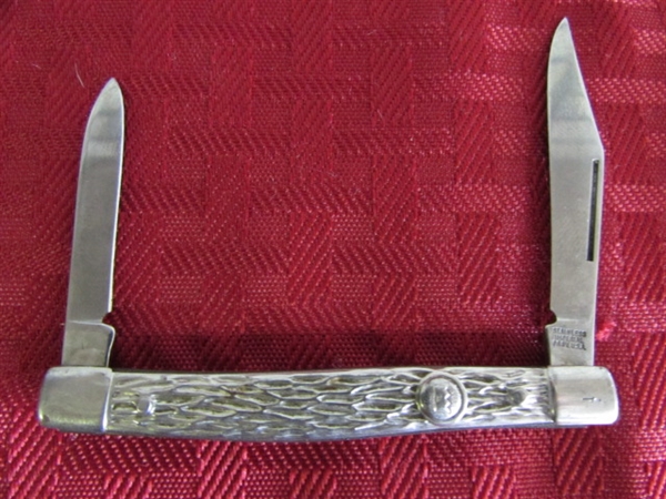 TWO VINTAGE IMPERIAL STAINLESS 2 BLADE POCKET KNIVES