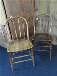 A PAIR OF ANTIQUE BOW BACK WOOD CHAIRS