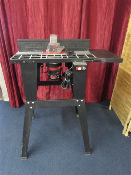 CRAFTSMAN INDUSTRIAL ROUTER TABLE WITH ROUTER