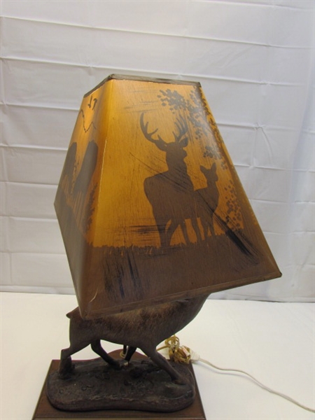 DEER TABLE LAMP WITH SILHOUETTE SHADE