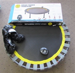 GOLDS GYM CIRCUIT TRAINER TRAMPOLINE & EXCERSIZE BALL