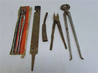 FARRIERS TOOL LOT