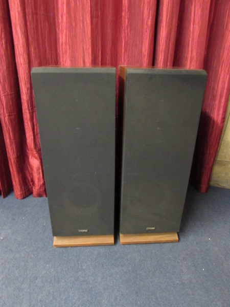 FISHER TOWER SPEAKERS