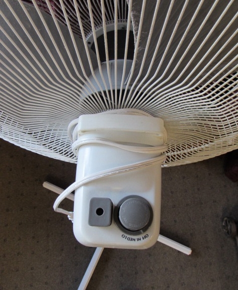 BE READY FOR THE HEAT WITH THIS FLOOR FAN