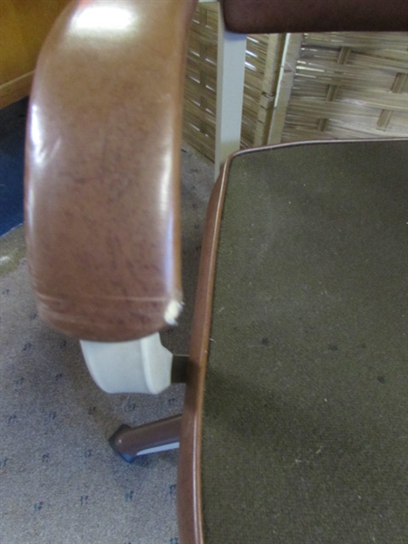 VINTAGE UPHOLSTERED ROLLING OFFICE CHAIR