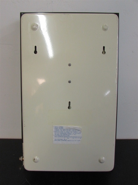 GAS WALL MOUNTED HEATER