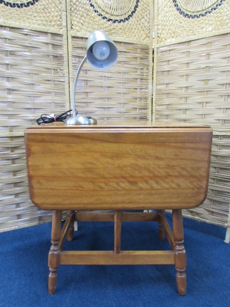 SMALL WOODEN DROP LEAF TABLE & LAMP