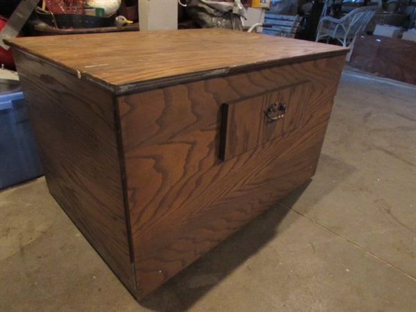LARGE WOOD ENCLOSED TABLE