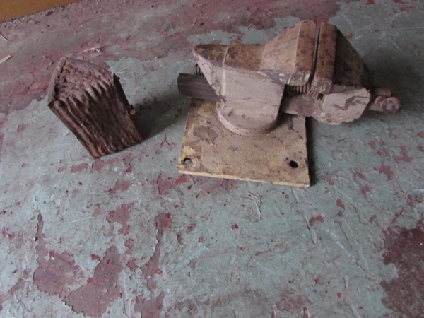 IRON CLAMP AND WEDGE
