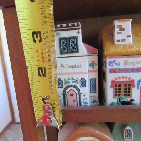 LENOX SPICE CONTAINERS WITH WOOD STORAGE RACK, VINTAGE MILK GLASS SHAKERS, LA-Z-SUSAN & MORE