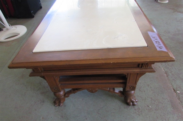 BEAUTIFUL VINTAGE COFFEE TABLE WITH MARBLE TOP