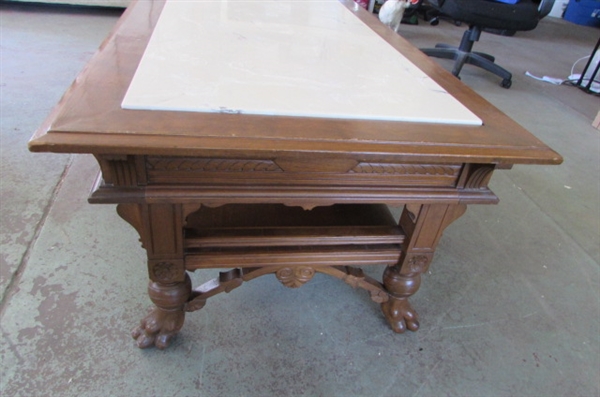 BEAUTIFUL VINTAGE COFFEE TABLE WITH MARBLE TOP