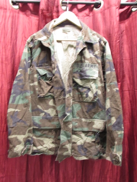 MILITARY/HUNTING GEAR
