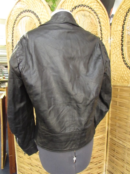 SMALL VINTAGE EXCELLED LEATHER JACKET