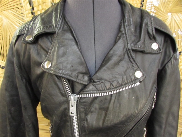 SMALL VINTAGE EXCELLED LEATHER JACKET