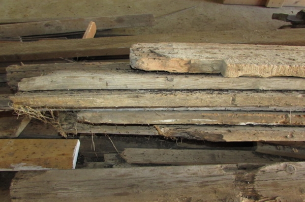 LARGE PILE OF MISCELLANEOUS BARN WOOD AND MORE