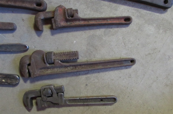 VINTAGE PIPE WRENCHES