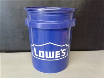 5 Gallon Lowes Bucket With Lid