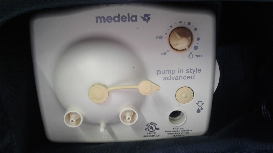  Medela Pump in Style Advanced Double Breast Pump with Backpack