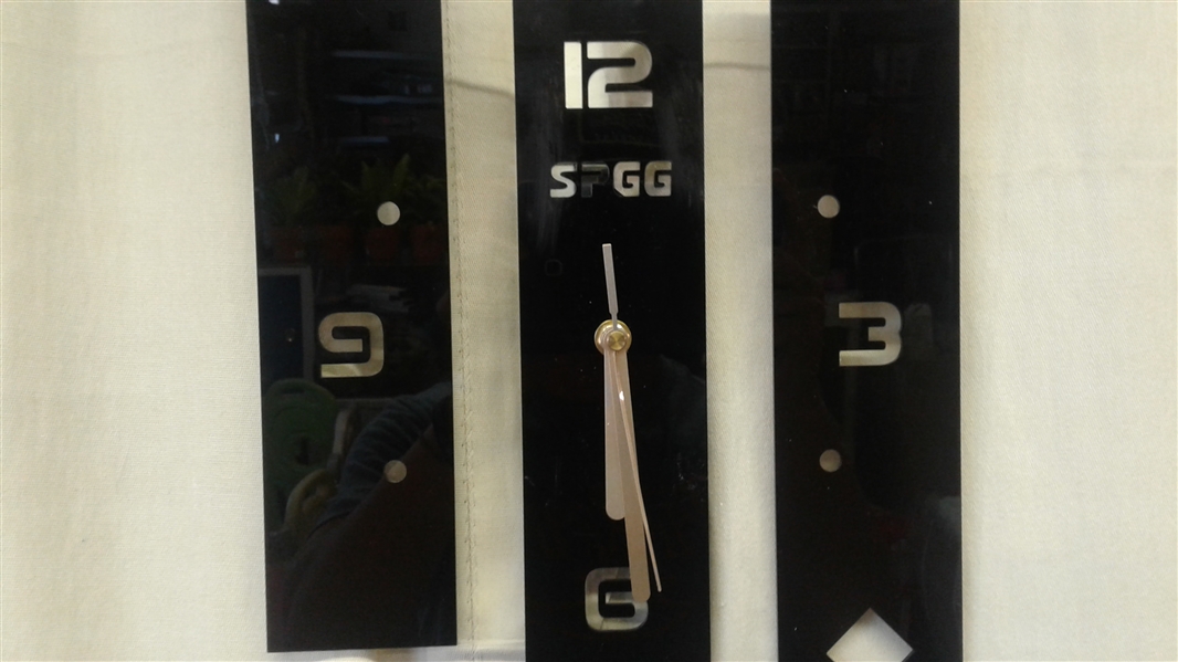 SPGG Modern Wall Clock W/Pendulum