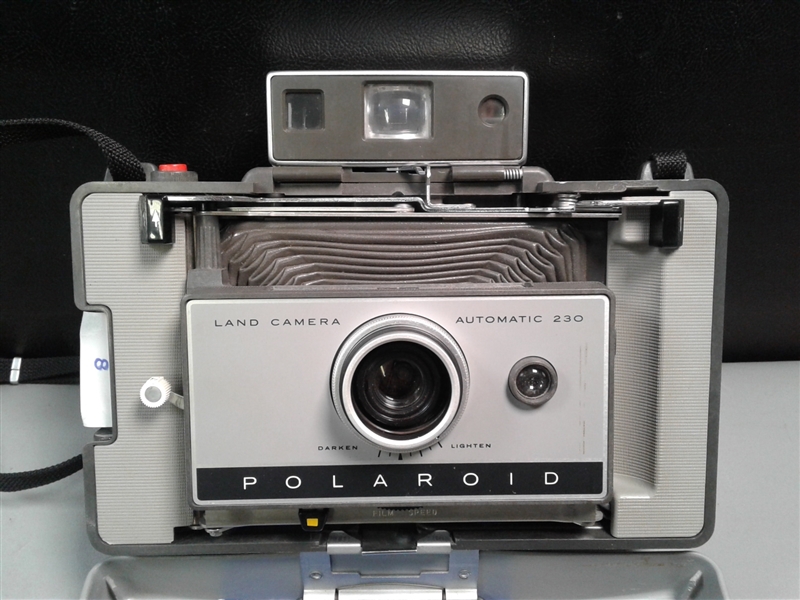 Vintage Polaroid Land Camera w/Accessories