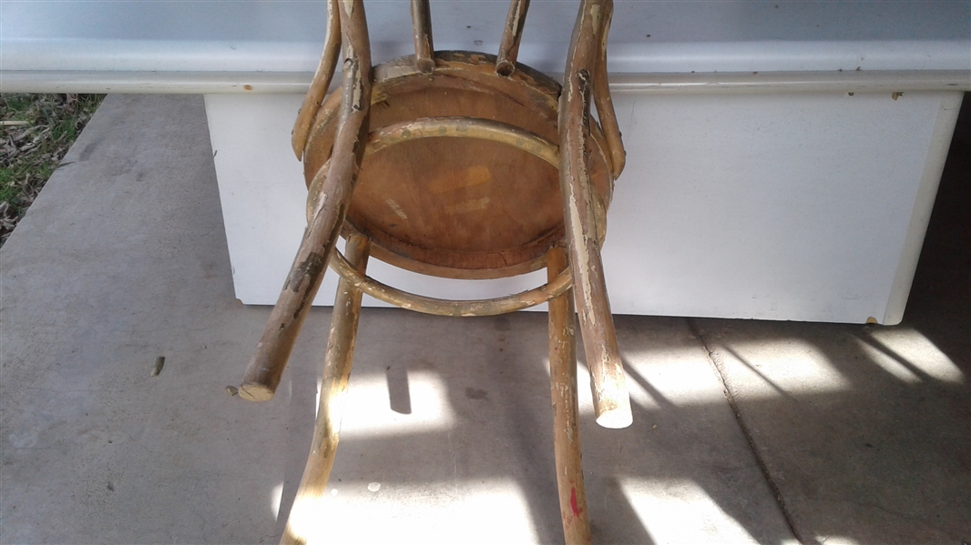 Simple Vintage Wooden Chair DIY Project
