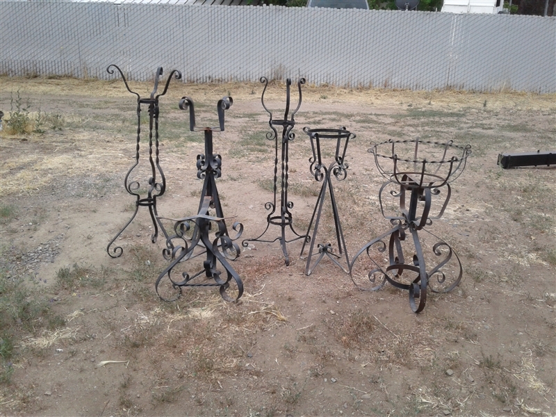 Black Wrought Iron Outdoor Decor Plant Stands
