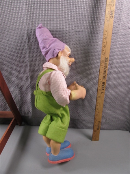 Vintage Gnomes with Ladder