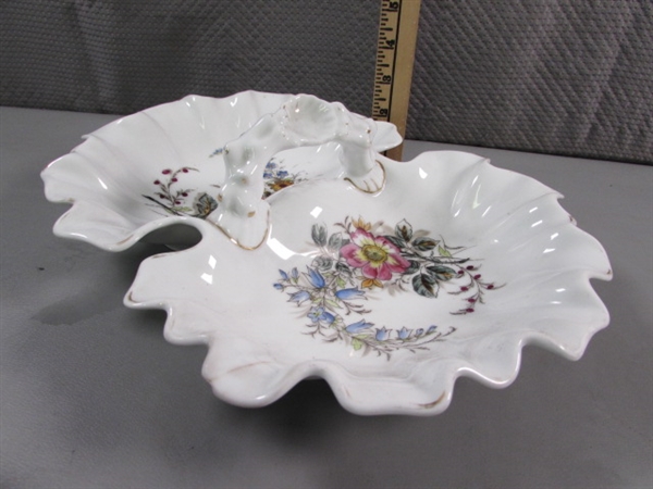 ASSORTMENT OF VINTAGE CHINA PIECES