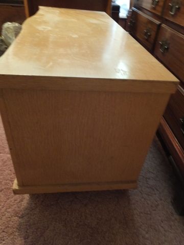 BEAUTIFUL 1950'S LANE CEDAR CHEST WITH ORIGINAL PAPERWORK