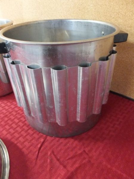 STAINLESS STOVETOP WATER DISTILLER