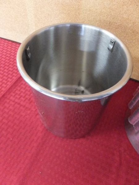 STAINLESS STOVETOP WATER DISTILLER