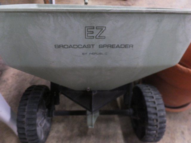 Republic Ez Spreader Parts
