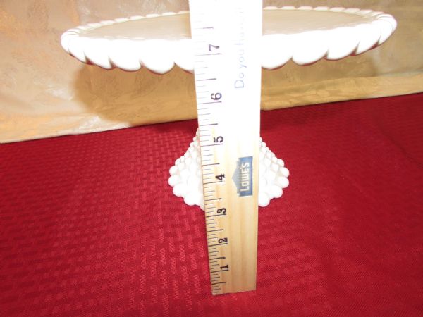 VINTAGE MILK GLASS HOBNAIL CAKE STAND