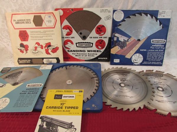 FIVE 10 SAW BLADES, SANDING WHEEL AND ALUMINUM OXIDE DISCS