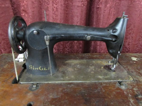 VINTAGE SINGER LEATHER SEWING MACHINE