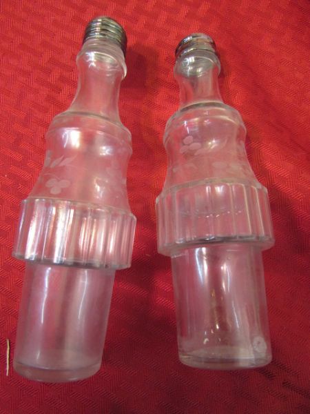 ANTIQUE SILVERPLATE VICTORIAN CASTOR/CRUET SET