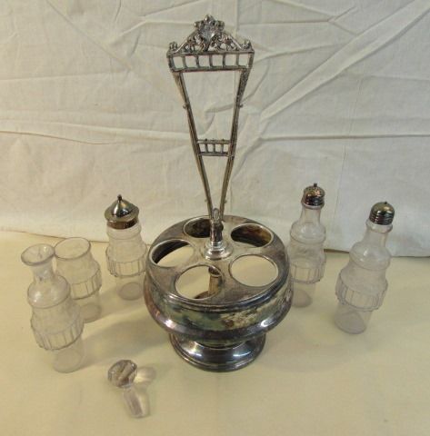 ANTIQUE SILVERPLATE VICTORIAN CASTOR/CRUET SET