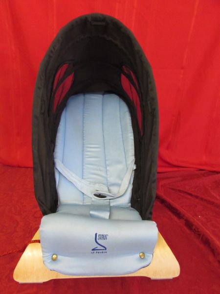 SVAN OF SWEDEN BABY BOUNCER