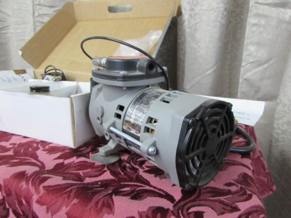 AIRBRUSH KIT WITH  BADGER AIR COMPRESSOR