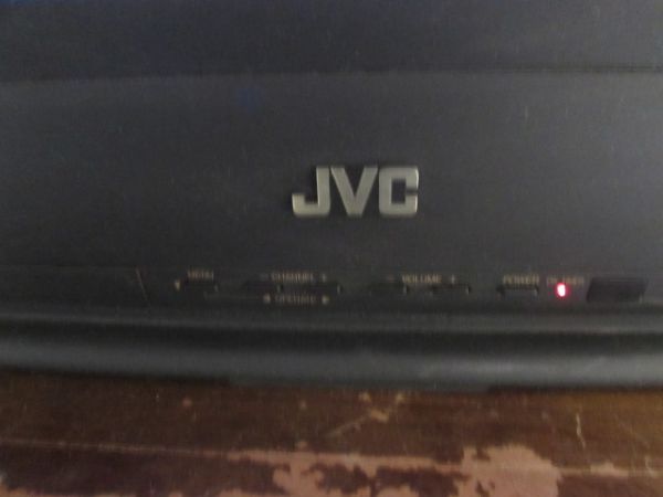 JVC 36 COLOR TV