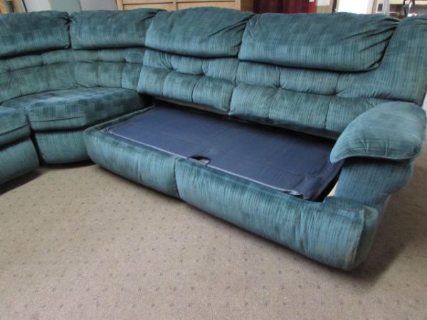 LARGE 3 PIECE **LANE** SECTIONAL SOFA 