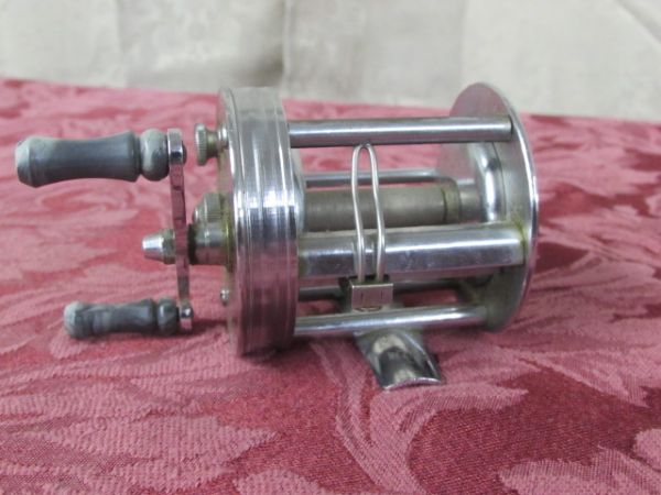 VINTAGE OCEAN CITY FISHING REEL